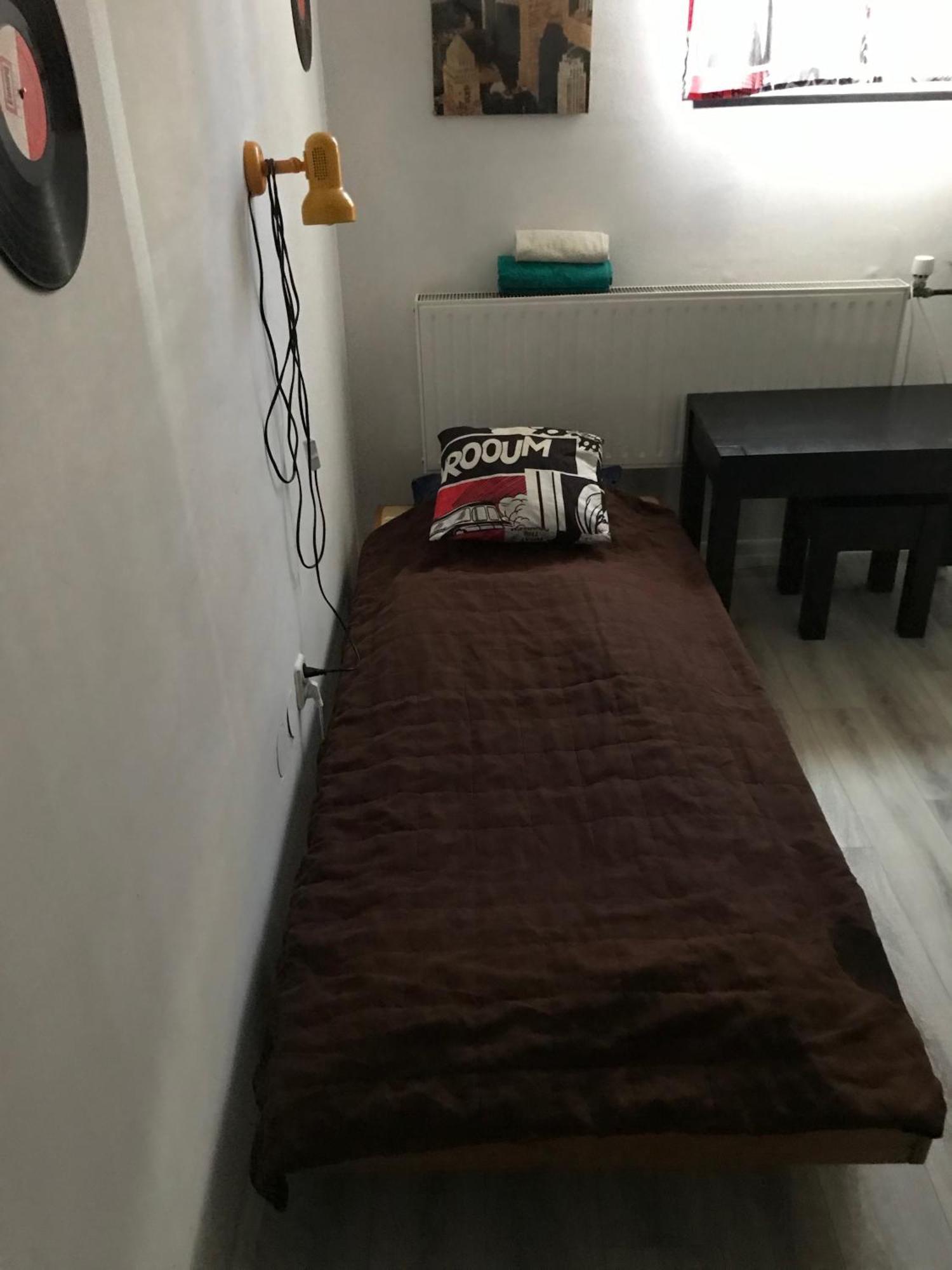 Studio Black And White Apartment Lodz  Luaran gambar